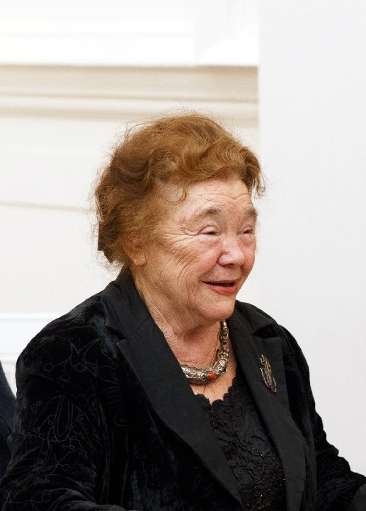 ИОВЛЕВА Лидия Ивановна (1931-2018)