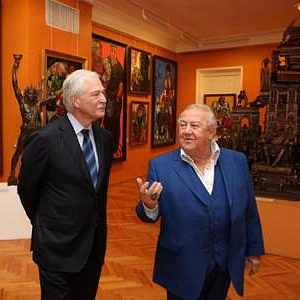 Председатель Государственной Думы РФ Б.В.Грызлов посетил галерею искусств Зураба Церетели.