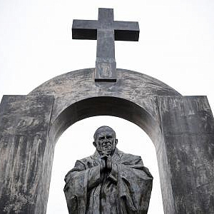 И.Тураева. Статья  «Светлый образ Папы Римского Иоанна Павла II  навсегда останется в нашей памяти», 2006