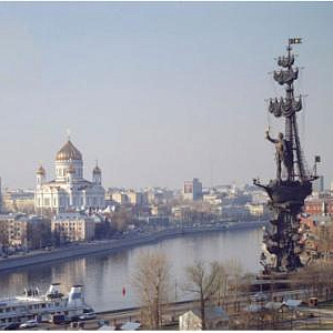 Мнение известных российских мастеров по поводу переноса памятника «300 лет  Российскому флоту. Петр I».