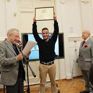 Президент РАХ З.К.Церетели вручил награды выпускникам  и стажерам академических творческих мастерских 