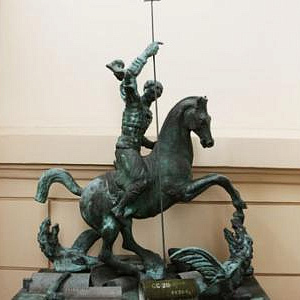 Рыбинскому музею-заповеднику передана в дар бронзовая скульптура Георгия Победоносца работы  Зураба Церетели.