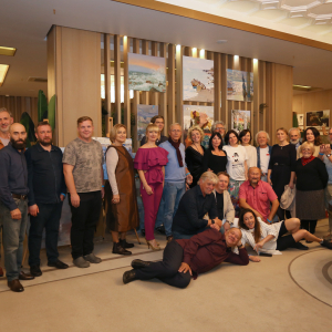 Члены РАХ – участники «IV Форосского пленэра – осень 2023» в Крыму. Фото: Наталья Анатольевна Пузикова