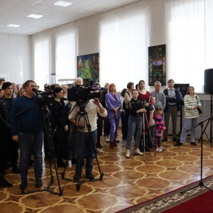 Седьмая межрегиональная академическая выставка «Красные ворота / Против течения» в Саранске