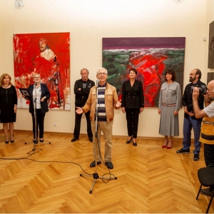 Седьмая межрегиональная академическая выставка «Красные ворота / Против течения» в Саратове. Учаев выступает в СГХМ