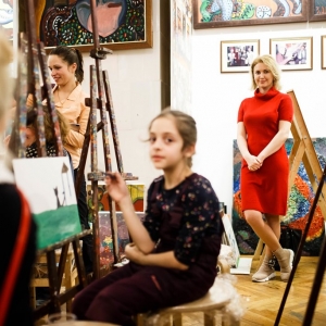 Мастер-класс З.К.Церетели для учащихся детской студии Московского музея современного искусства.