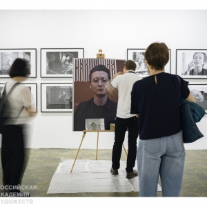 Перформанс «Каллиграфический портрет» в рамках акции «Ночь музеев» в МВК РАХ