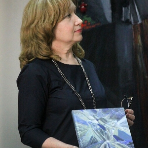 Выставочный проект «Земное-Небесное» Ирины Калининой в Энгельсской картинной галерее